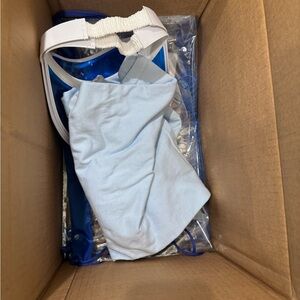 Sabrina Carpenter VIP set